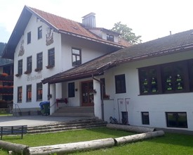 Bild: Schulhaus 